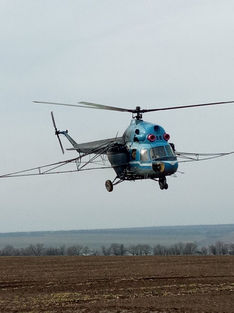 ЧТО РАЗБРЫЗГИВАЛ ВЕРТОЛЕТ ВОЗЛЕ БОЛГРАДА?
