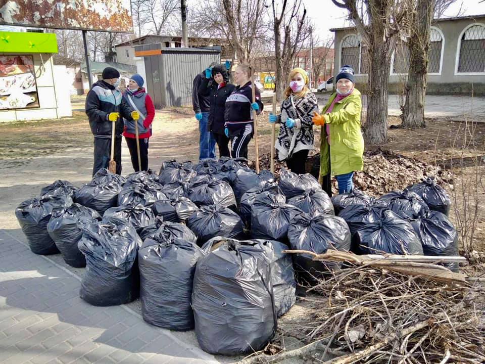 В АККЕРМАНЕ УЖЕ МЕСЯЦ НАВОДЯТ ЧИСТОТУ