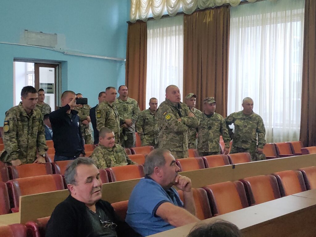 ЗЕМЛЯ ТРЕВОГИ ВОЕННОСЛУЖАЩИХ: ОТВЕТ ВЕТЕРАНОВ АТО БОЛГРАДСКОМУ ГОРОДСКОМУ ГОЛОВЕ