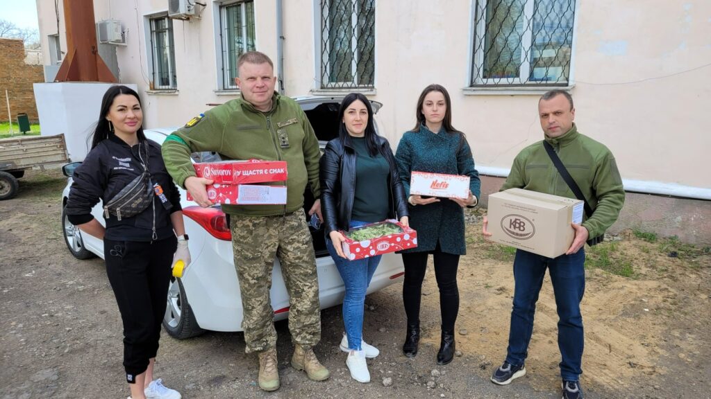 У БІЛГОРОДІ – ДНІСТРОВСЬКОМУ ФОРМУЮТЬ ГУМАНІТАРНУ ДОПОМОГУ ДЛЯ МІСТ КИЇВСЬКОЇ ОБЛАСТІ