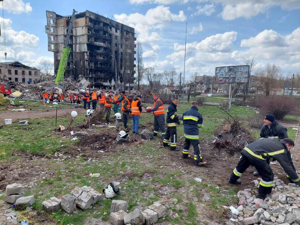 В УКРАЇНІ ПЛАНУЮТЬ СТВОРИТИ «АРМІЮ ВІДНОВЛЕННЯ» З ЗАЛУЧЕННЯМ БЕЗРОБІТНИХ