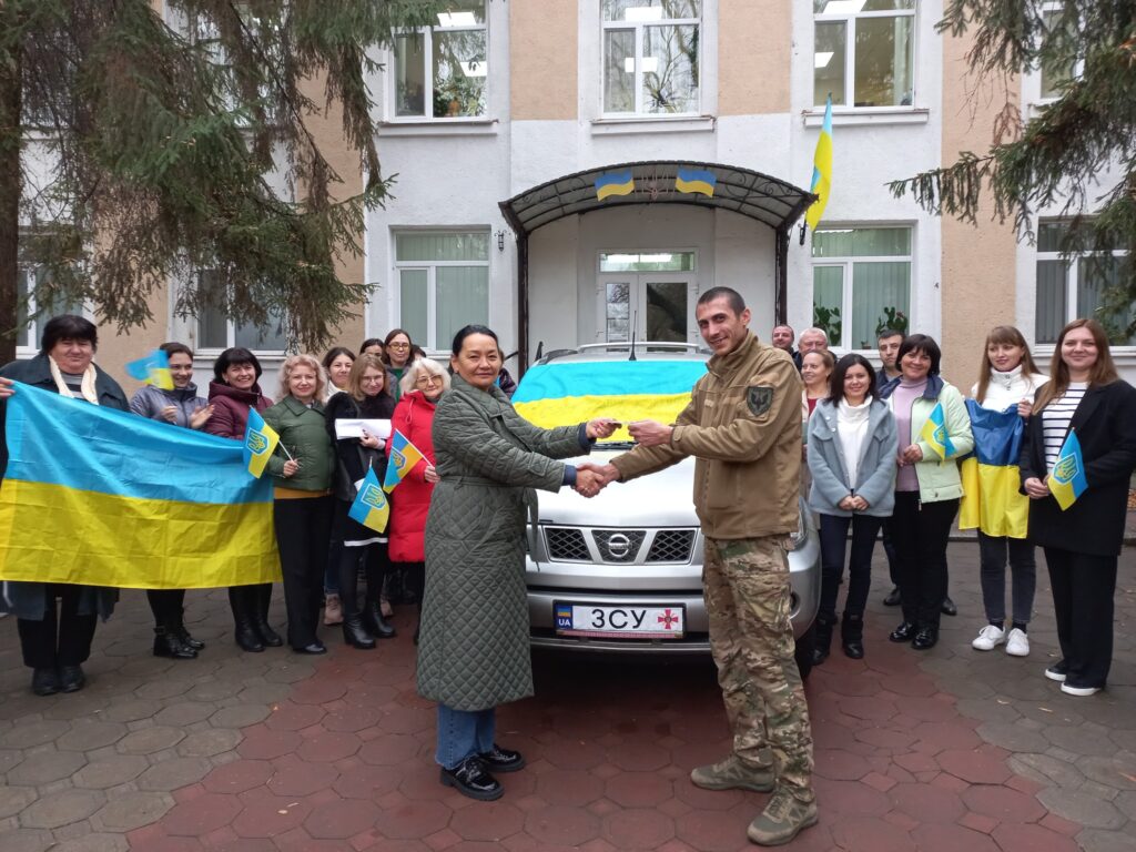 ТАРУТИНСЬКА ГРОМАДА ПЕРЕДАЛА АВТОМОБІЛЬ ДЛЯ ПОТРЕБ ЗСУ