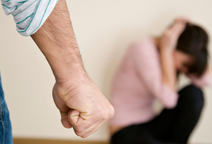 ДОМАШНЄ НАСИЛЛЯ: СУД ВИРІШУВАТИМЕ ДОЛЮ МЕШКАНЦЯ АРЦИЗА, ЯКИЙ ЗНУЩАВСЯ З ДРУЖИНИ