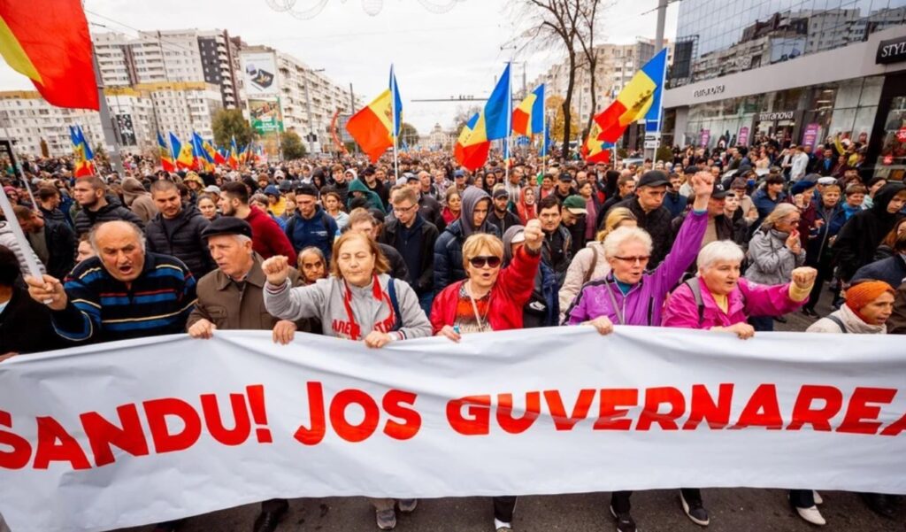 В ОДЕСЬКІЙ ОБЛАСТІ СПОКІЙНО, А ОТ В СУСІДНІЙ МОЛДОВІ – НІ. РОСІЙСЬКІ СПЕЦСЛУЖБИ РОЗХИТУЮТЬ СИТУАЦІЮ В КРАЇНІ, НАМАГАЮЧИСЬ СХИЛИТИ УРЯД МОЛДОВИ НА СВІЙ БІК