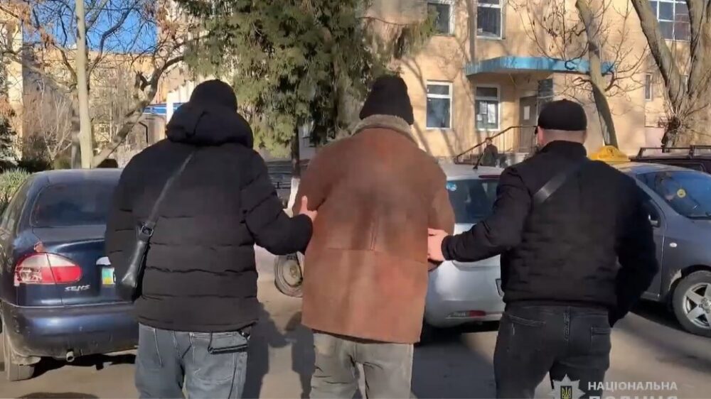 БАТЬКО ДО СМЕРТІ ПОБИВ СИНА: В ІЗМАЇЛЬСЬКОМУ РАЙОНІ СТАЛАСЯ ТРАГЕДІЯ (ФОТО, ВІДЕО)