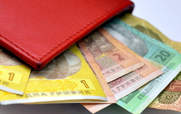 СТАРІ ГРИВНІ З 1 СІЧНЯ ПОЧАЛИ ЗАМІНЮВАТИ НА БАНКНОТИ ТА МОНЕТИ НОВОГО ЗРАЗКА