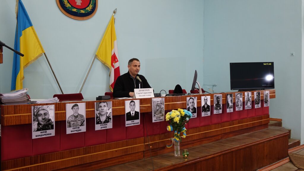 В Болградській громаді будуть вулиці на честь загиблих захисників України: депутати проявили патріотизм і відмовилися від квіткових назв (Відео)