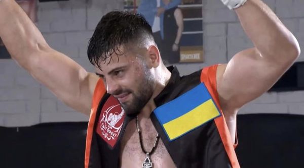 Спортсмен з Болградського району здобув перемогу у поєдинку на благодійному турнірі з професійного боксу