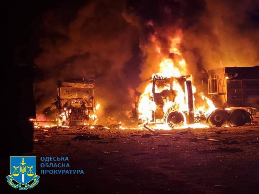 Нічна ворожа атака на Ізмаїльський район: стан постраждалих та фото з місця події