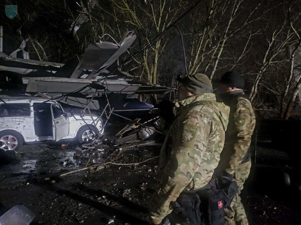 Армія РФ скористалася туманною погодою та атакувала Одещину ударними дронами: є постраждалі (Фото)