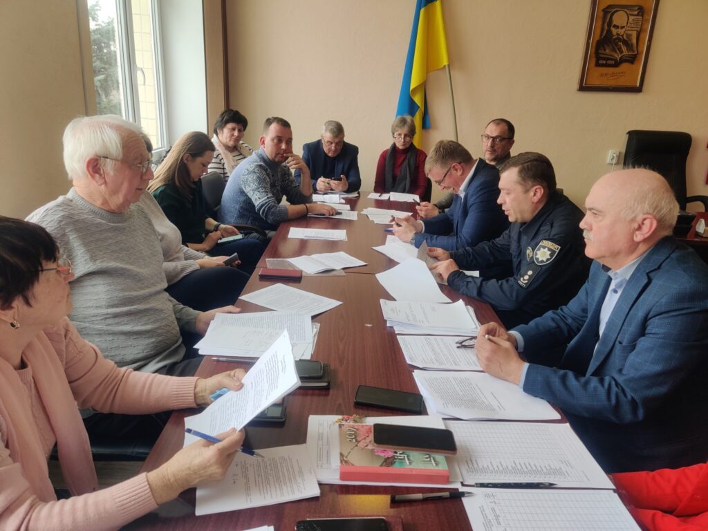 Резонансна сесія Болградської районної ради: що стоїть за зверненням до Кабміну та МОЗ