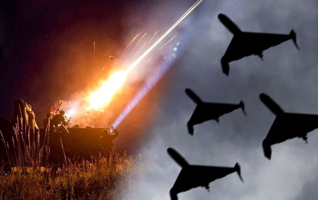 В небі Одещині знищено 14 російських дронів