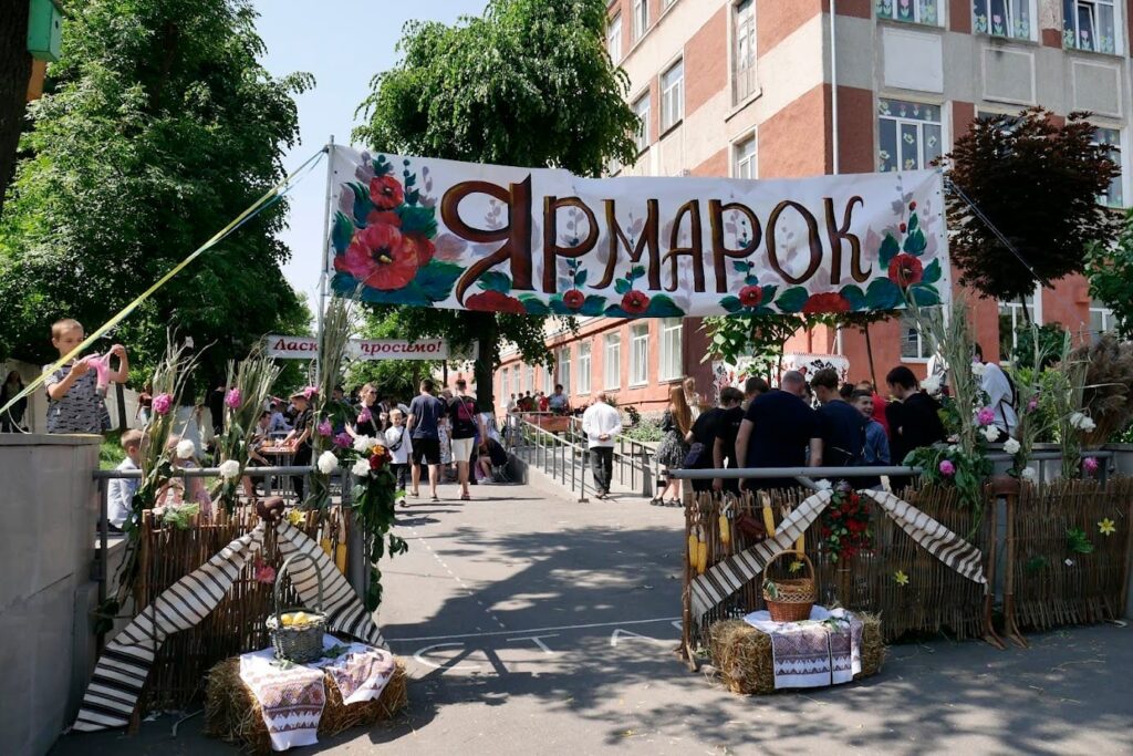 Болградських морпіхів підтримали вінницькі школярі (Фото, відео)