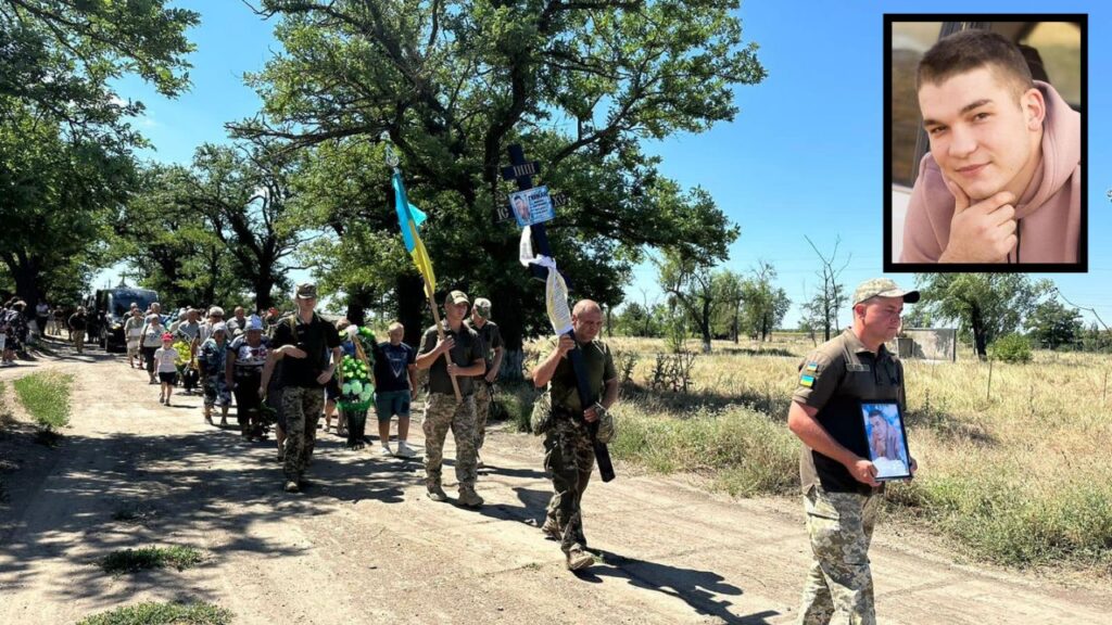 В Білгород-Дністровському провели в останню путь загиблого прикордонника