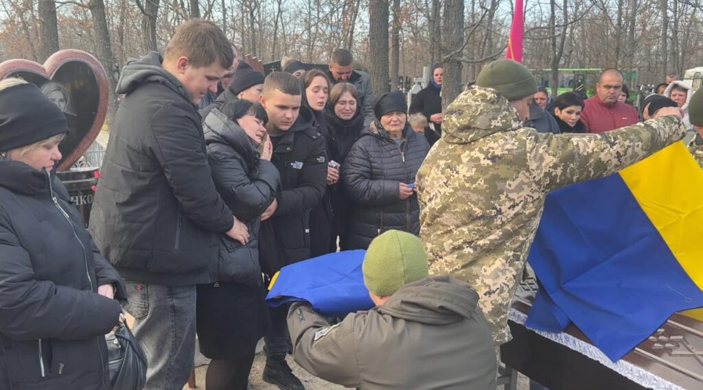 У Саф’янівській громаді провели в останню путь військового медика Володимира Масленикова