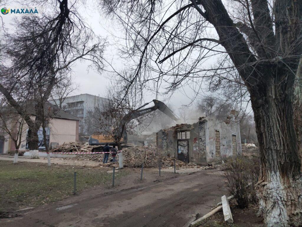 В Сараті демонтують історичну будівлю: в чому причина?