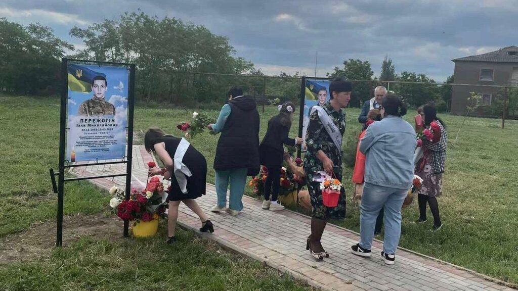 В селі Ренійської громади відкрили Алею слави двом загиблим воїнам