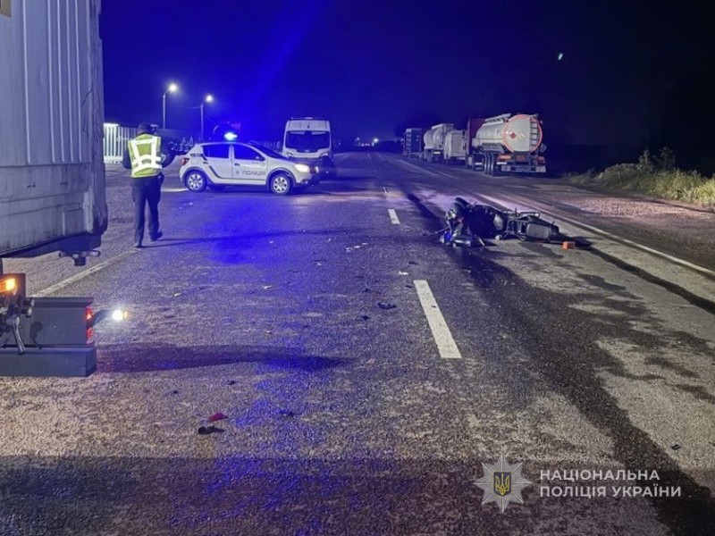В Ізмаїльському районі сталася смертельна ДТП за участю вантажівки та мотоцикла