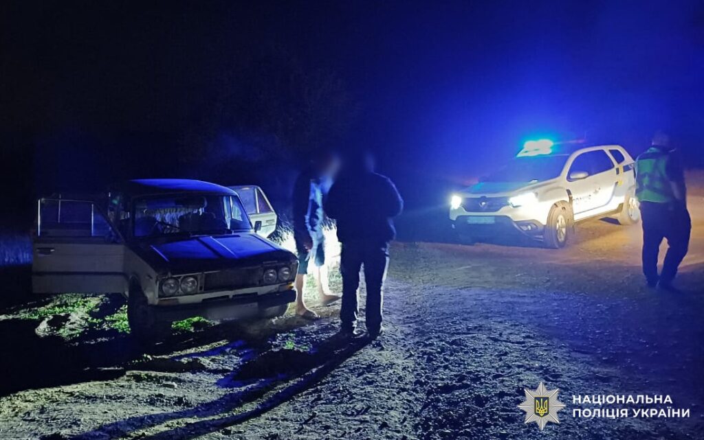 На півдні Одещини п’яний водій не впорався з керуванням та перекинувся: його пасажирка загинула