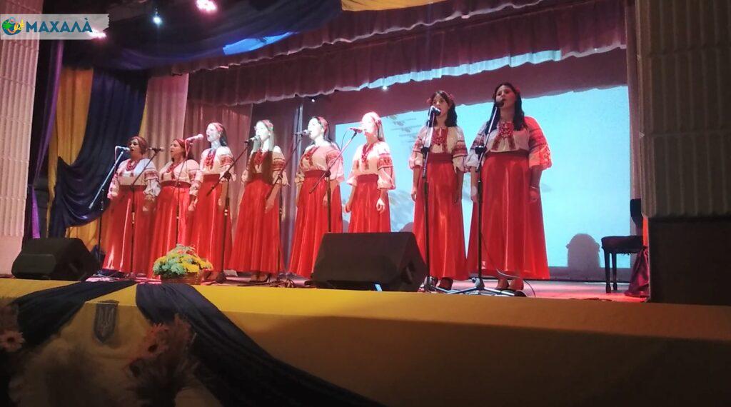 «Об’єднані Законом, зміцнені піснею»: у Рені відбувся урочистий захід до Дня Конституції України