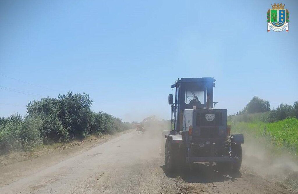 На трасі Кілія – Вилкове триває відновлення проїзду: завершено чергову ділянку