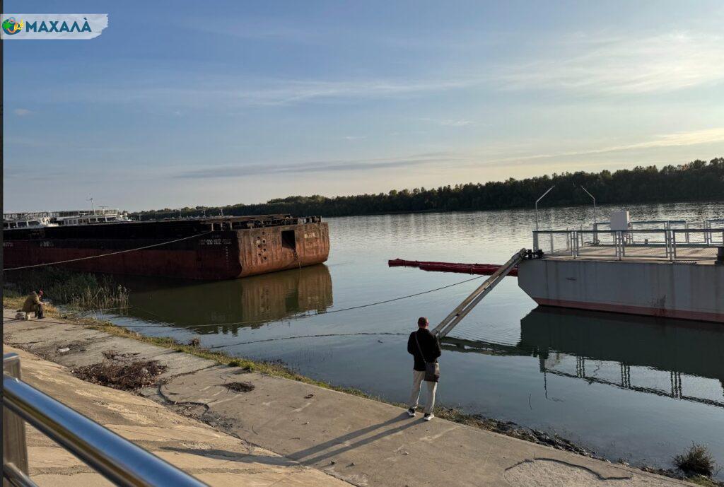 Після перевірок і розмінування рух суден гирлом «Бистре» відновлено