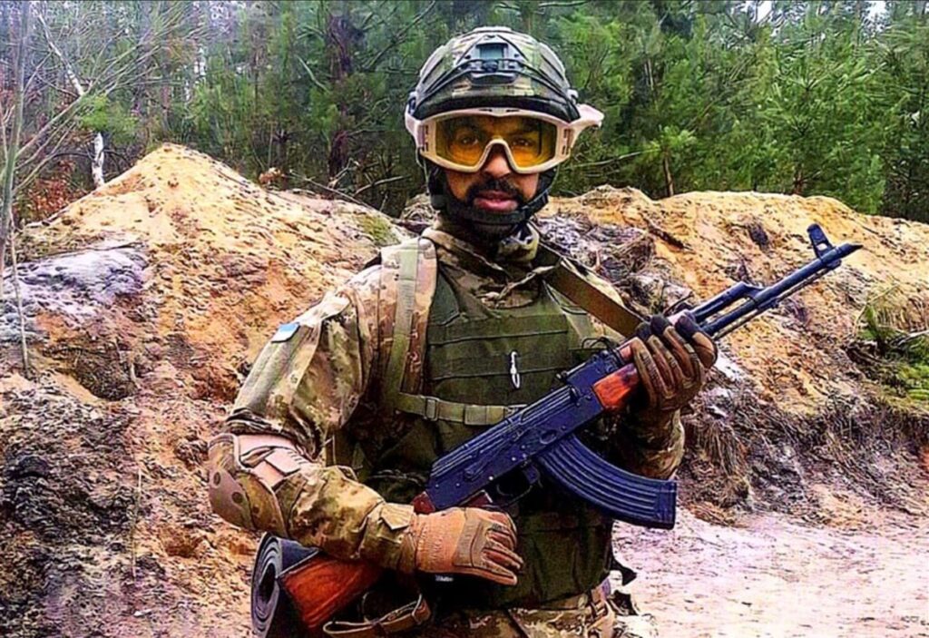 Думав, поїде, допоможе та скоро повернеться: спогади про Романа Кузьміна з селища Сарата, який загинув під Бахмутом