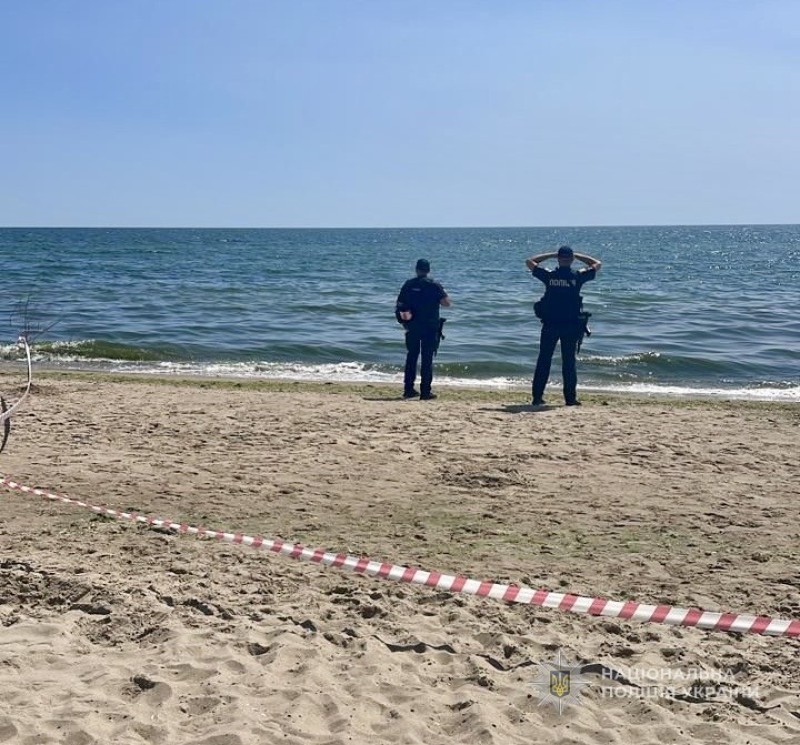 На Одещині у морі підірвалося троє людей