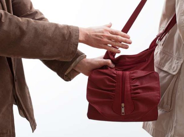 Військовослужбовець з Кілії відправиться до в’язниці за пограбування пенсіонерки 