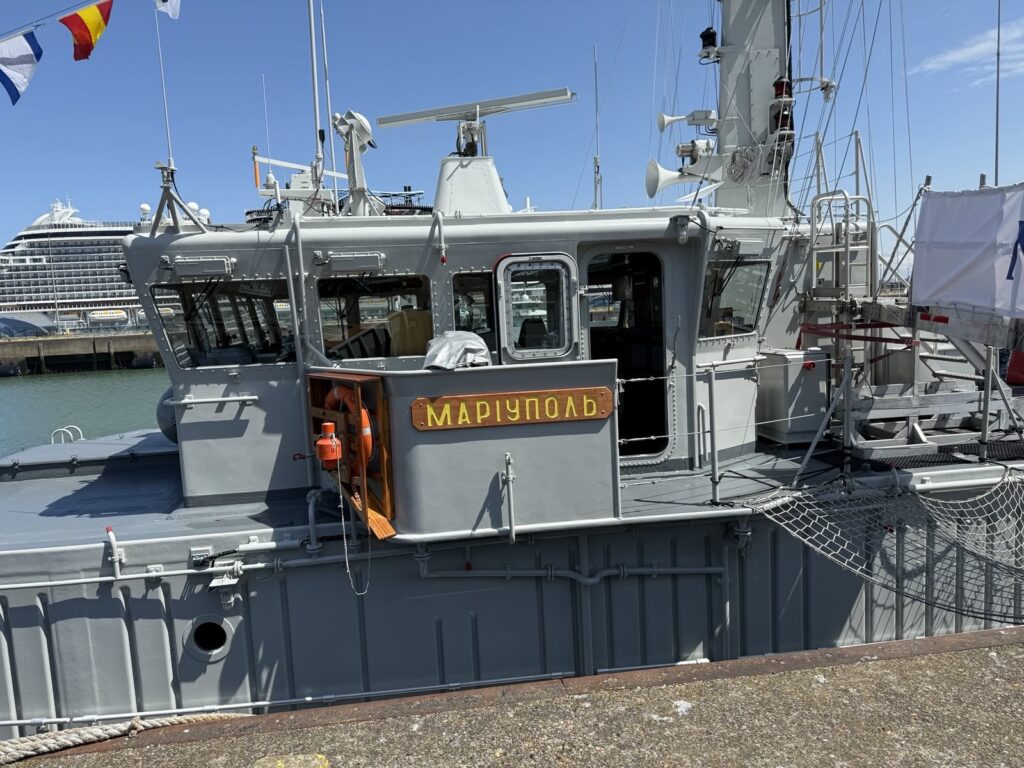 Зеленський пропонує направити кораблі ВМС за кордон: до Великої Британії та Туреччини