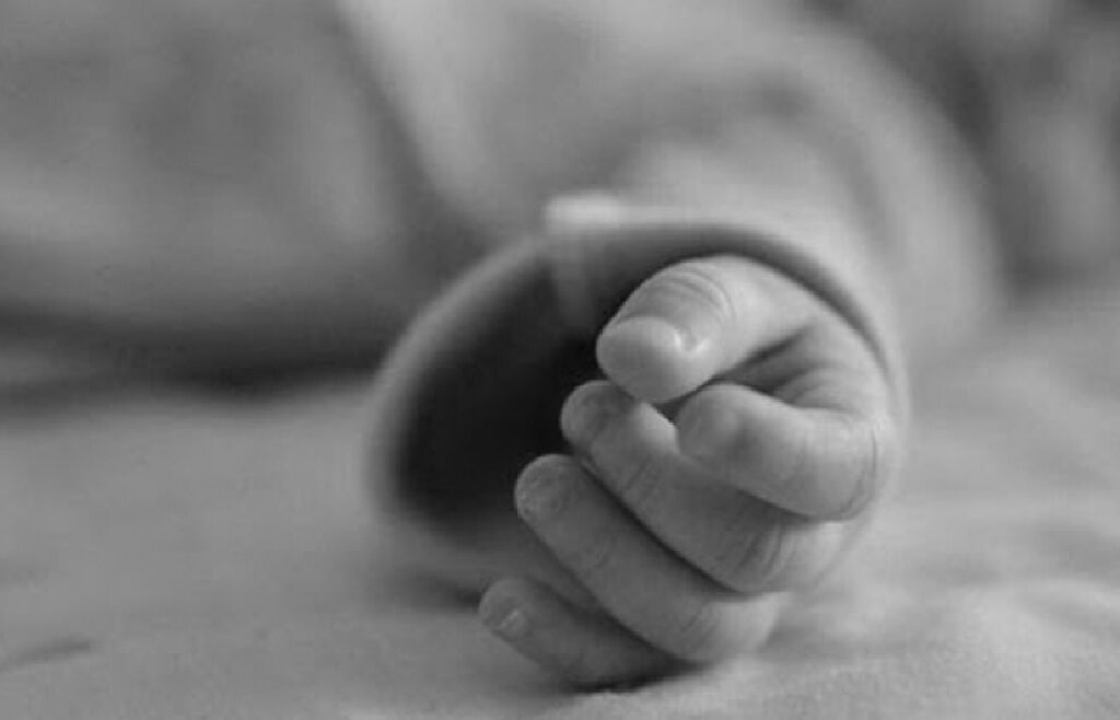 В Одесі жінка викинула новонароджену дитину з вікна п’ятого поверху