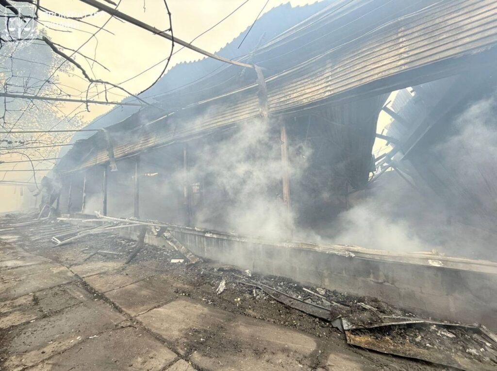 В облпрокуратурі уточнили, що під російським ударом цієї ночі опинилися два райони Одещини