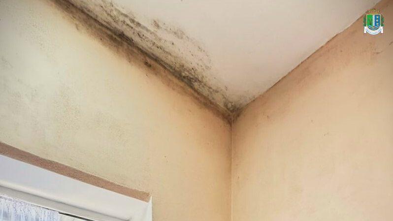 Будівлі у критичному стані: дві амбулаторії Вилківської  громади потребують термінового ремонту (Фото)