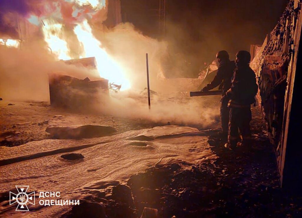 Пошкодження — значні: у ДТЕК розповіли про наслідки нічної атаки на Одещину