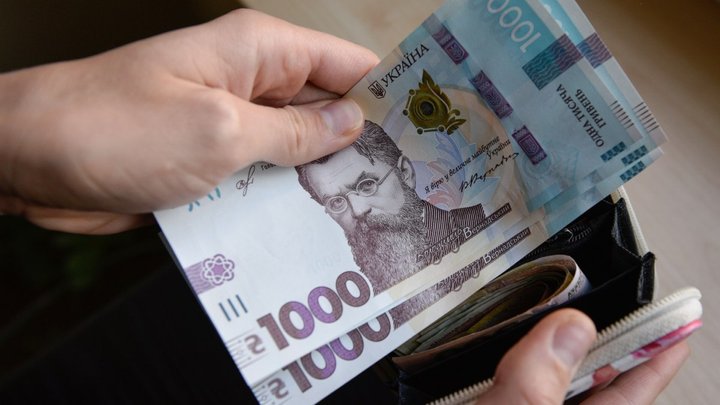 В Ізмаїлі оштрафували чоловіка, який обіцяв «допомогти» скласти іспит на водійські права за хабар