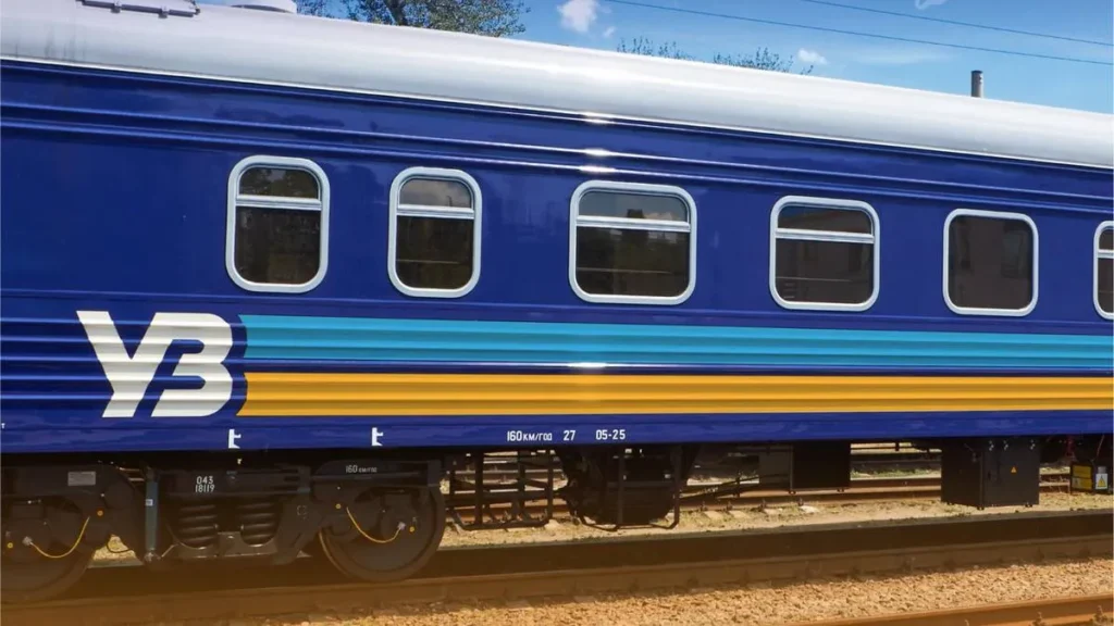 Кількість бажаючих поїхати до Бухаресту б’є рекорд: Укрзалізниця розповіла про продані квитки