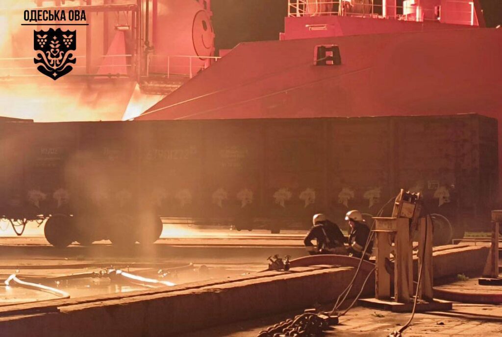 Росія атакувала Ізмаїл: пошкоджень зазнали цивільні судна та обʼєкти енергетики