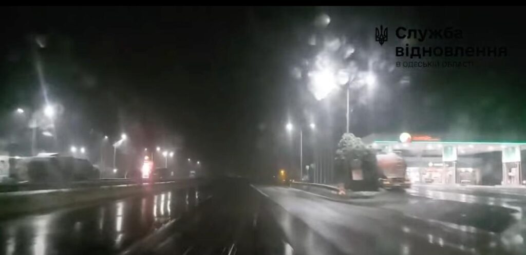 На Одещині випав перший у цьому сезоні сніг