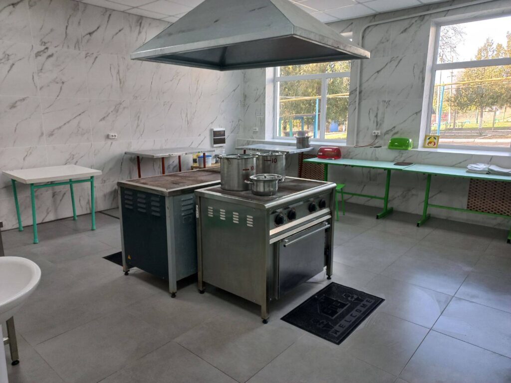 В Оксамитненському ліцеї Болградської громади завершили ремонт харчоблока за бюджетні кошти