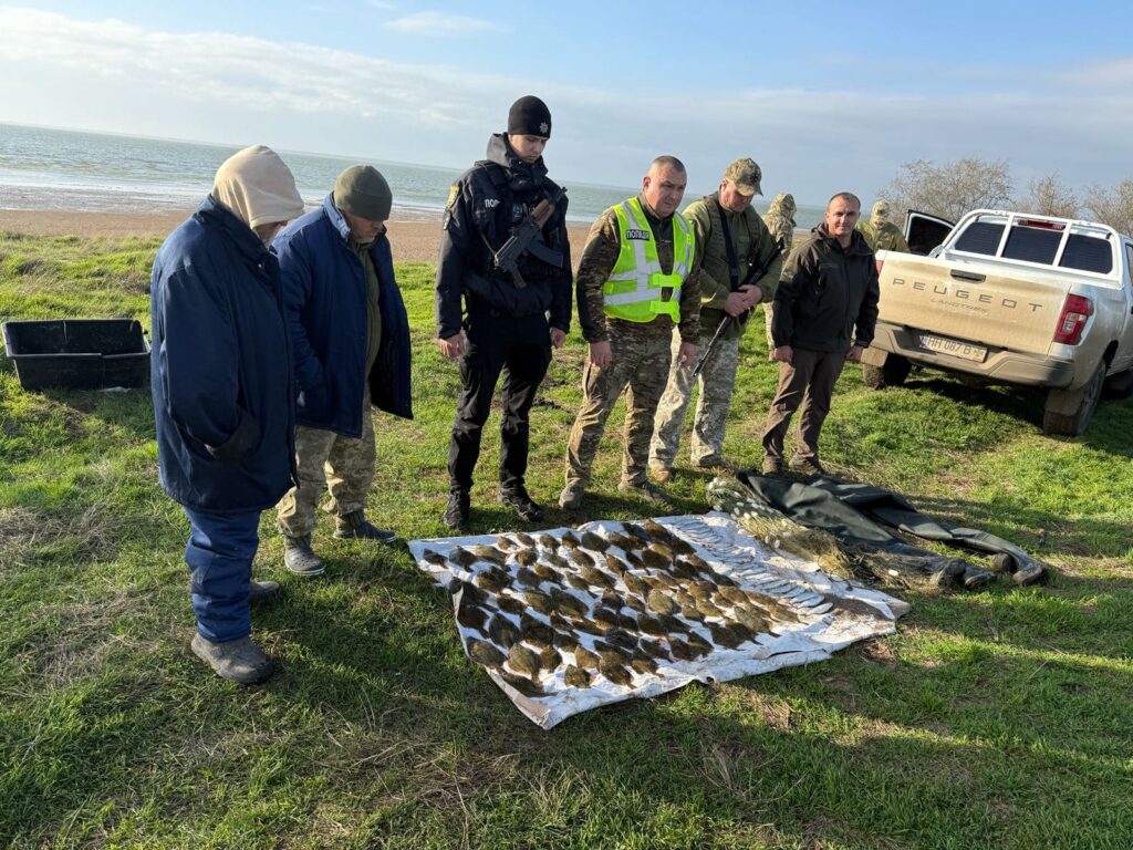 У нацпарку «Тузлівські лимани» затримали браконьєрів з уловом на понад 4 мільйони гривень