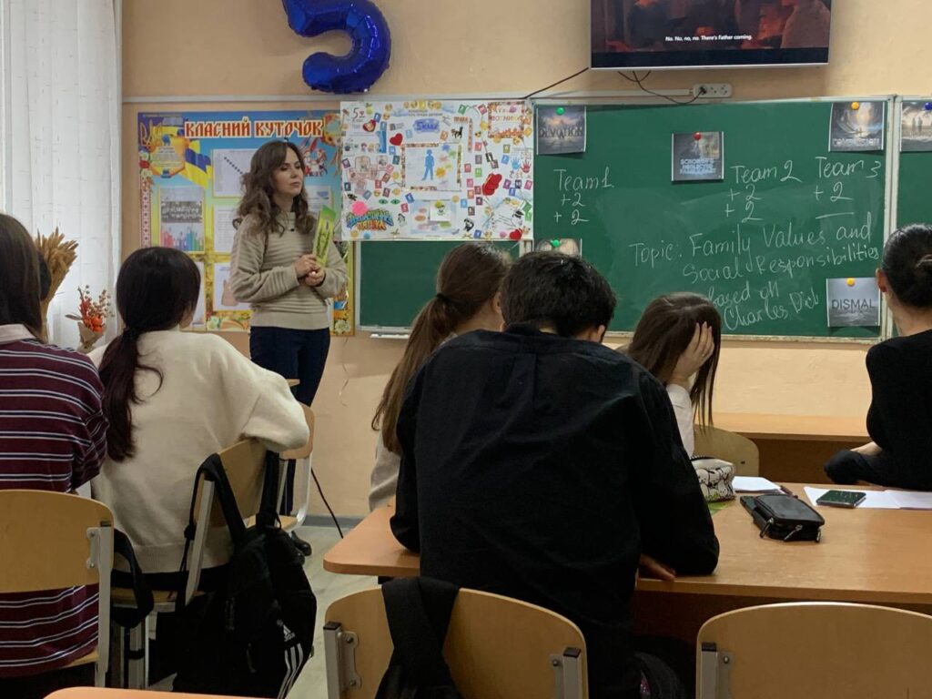 У школах Білгорода-Дністровського достроково розпочалися зимові канікули через наслідки атаки на енергетику