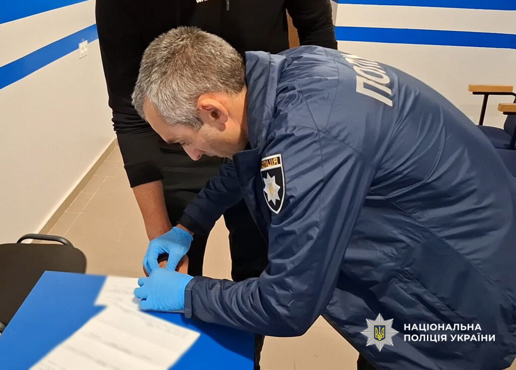 Молодик з Білгорода-Дністровського, який напав з ножем на підлітка, постане перед судом