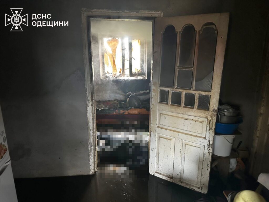 У Білгород-Дністровському районі через звичку палити загинула людина