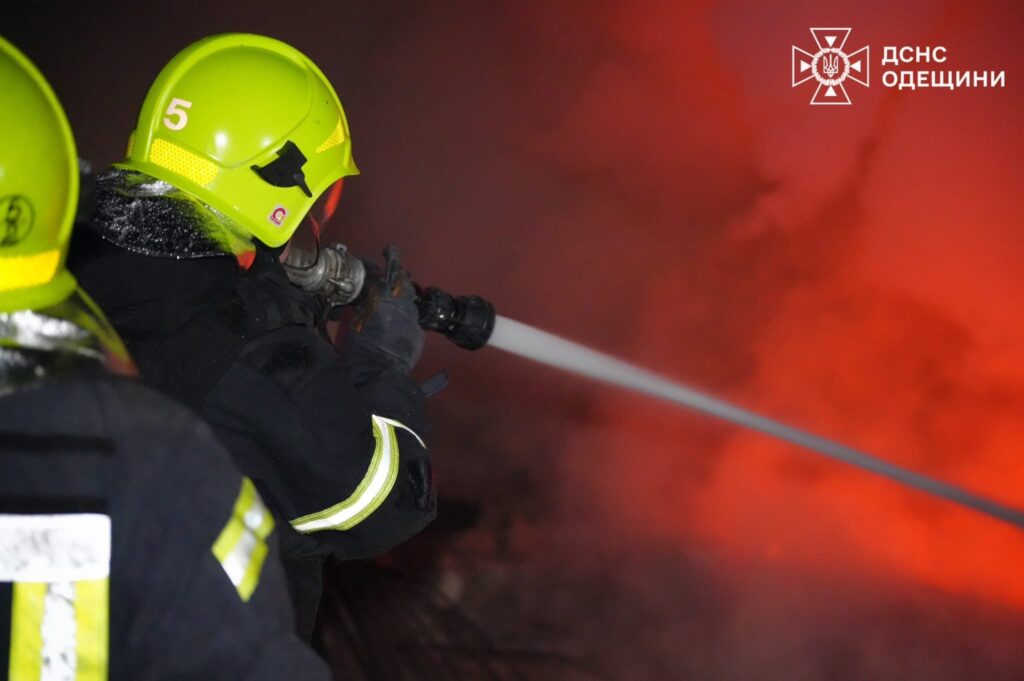 Армія РФ продовжує тероризувати Одещину: під постійною атакою південь регіону