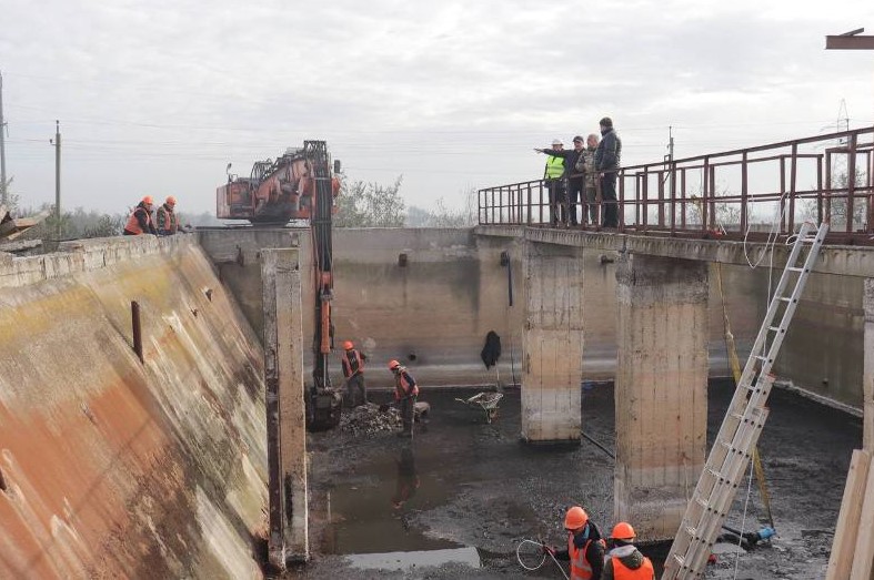 На якому етапі реалізації перебуває проєкт з реконструкції очисних споруд в Арцизі та коли його планують завершити: відповідь міської влади