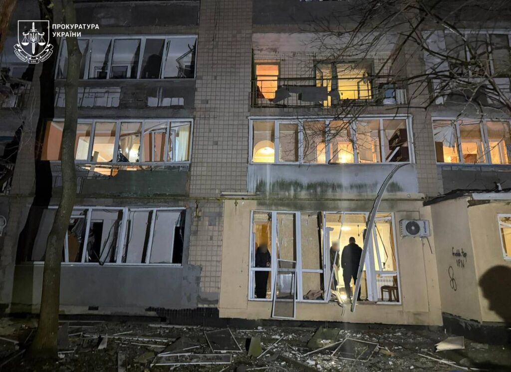 Російська армія вкотре атакувала цивільні обʼєкти півдня Одещини: постраждали вісім людей  