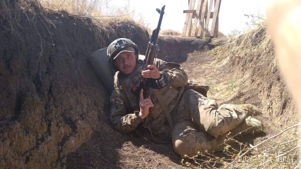 Новосільське Ренійської громади прощається з загиблим на фронті Валерієм Дали