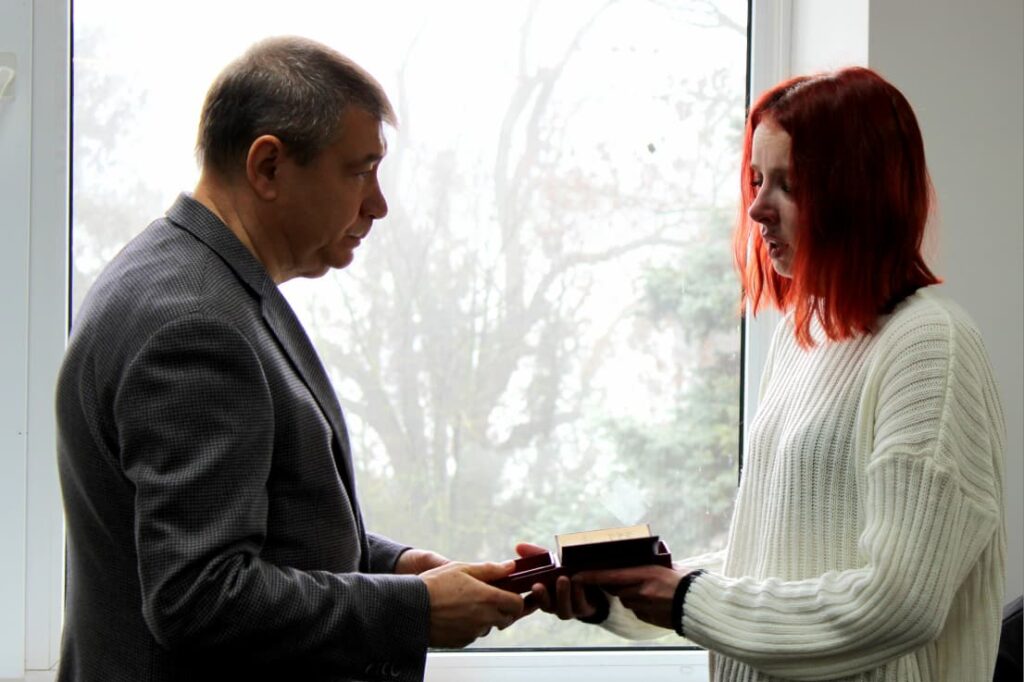 Двох захисників з Білгород-Дністровського району посмертно відзначено державними нагородами