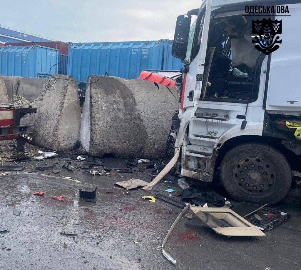 Російська армія атакувала порт на Одещині: є загиблі (Оновлено)