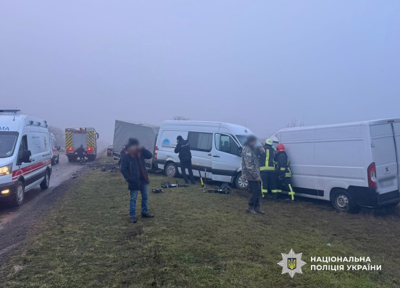У Болградському районі поблизу села Криничне сталася ДТП: рух перекрито  (Оновлено)